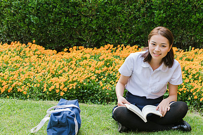 上海财经大学在职研究生毕业证书