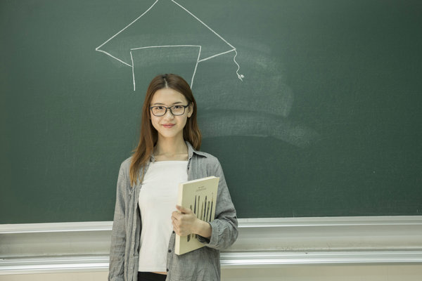 英国华威大学在职研究生报考条件