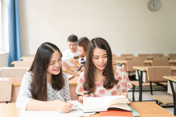 河北师范大学在职研究生考公务员或教师编制