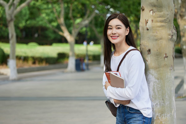 渤海大学新闻传播学在职研究生考试出题