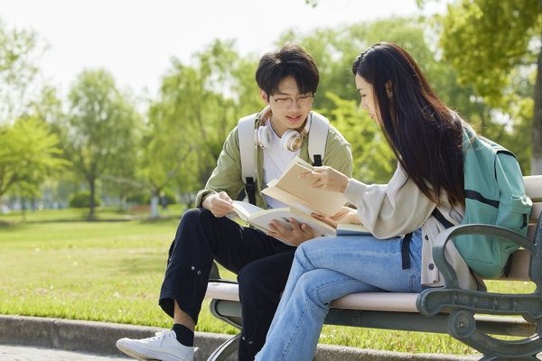 湖北在职研究生毕业证书有用