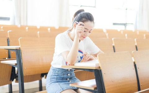 中南大学非全日制研究生考试难度