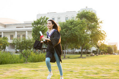 应用经济学在职研究生上课方式