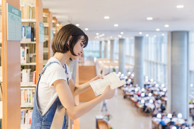 郑州大学在职研究生授课方式