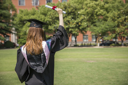 天津商业大学在职研究生考试资料