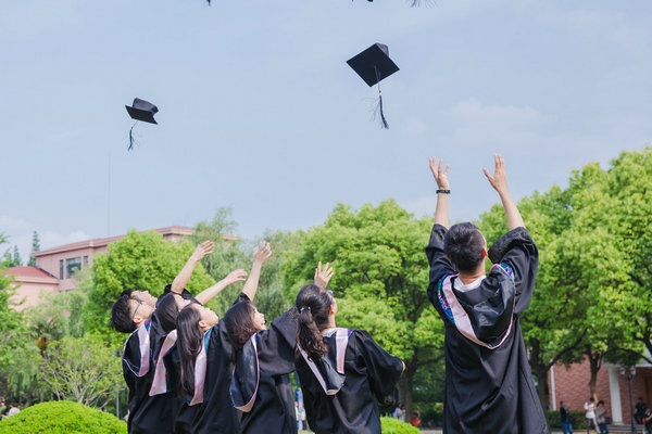 美国菲利普斯研究大学在职研究生含金量及证书