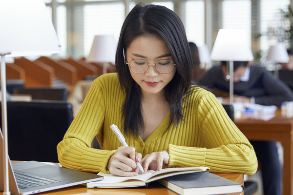 西安邮电大学非全日制研究生毕业证书