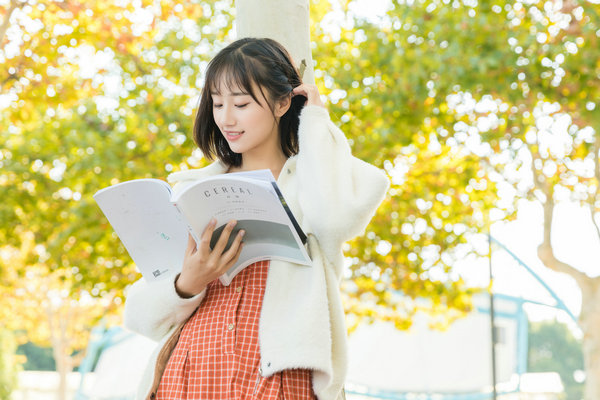 口腔医学在职研究生一年学费