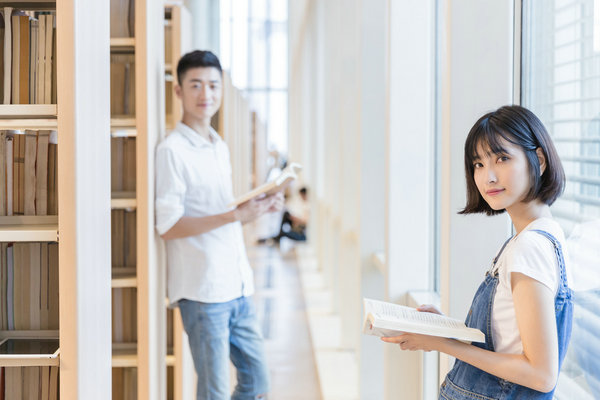 经济学在职研究生一年学费和就读必要