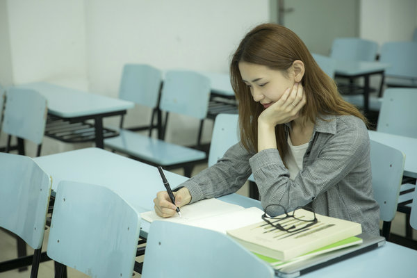 浙江财经大学在职研究生学费