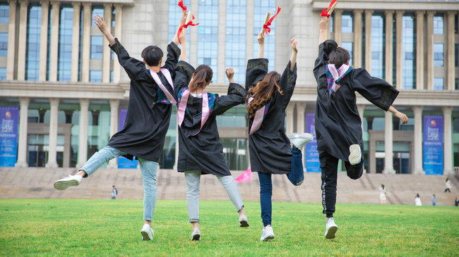 广东技术师范大学在职研究生学费信息