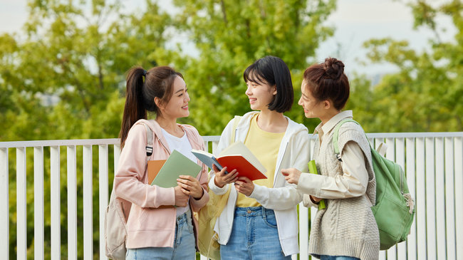 北京国家会计学院在职研究生学费