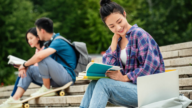 广东外语外贸大学在职研究生报考条件及报名时间！