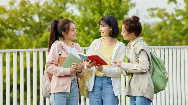 长江商学院在职研究生报名时间