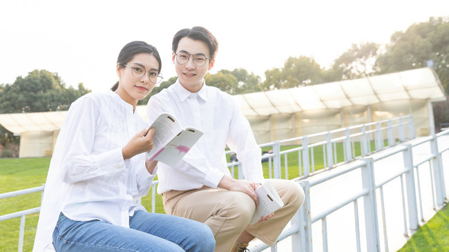 宪法与行政法学在职研究生