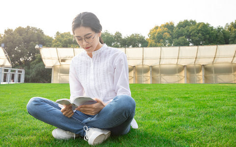 南京理工大学非全日制研究生学费一年多少钱？