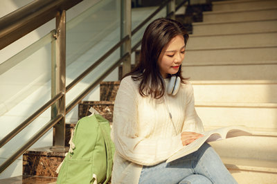 浙江财经大学在职研究生免考政策