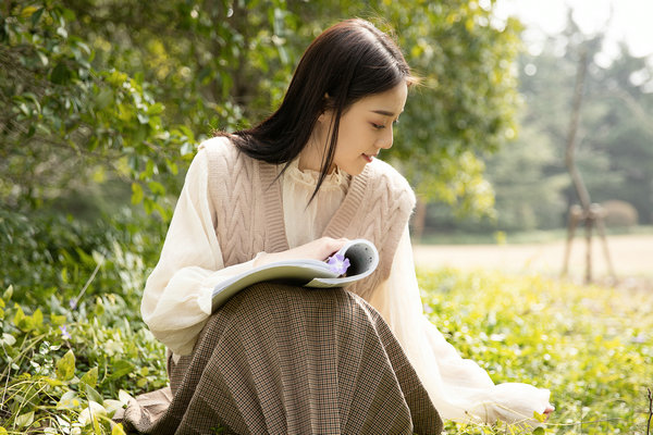 英国西伦敦大学在职研究生招生专业及学费学制