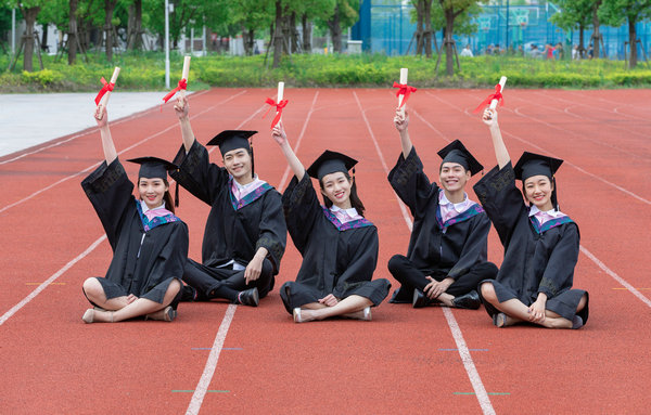 英国西伦敦大学在职研究生报考时间