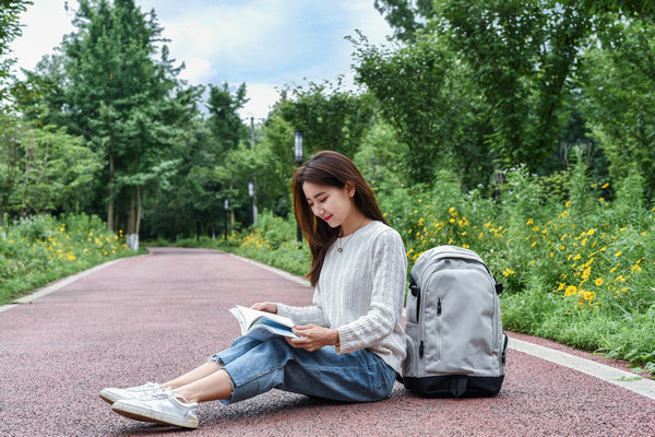 上海对外经贸大学同等学力申硕学费和报考必要性