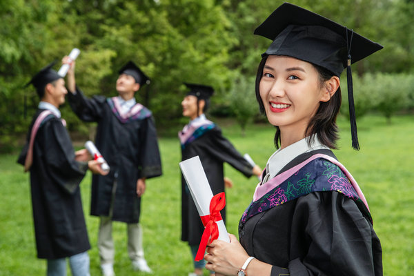 西南政法大学在职研究生招生人群