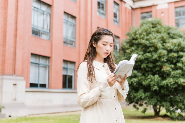 广西大学在职研究生报名时间