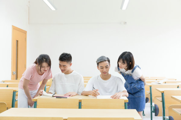 湖北中医药大学在职研究生学费