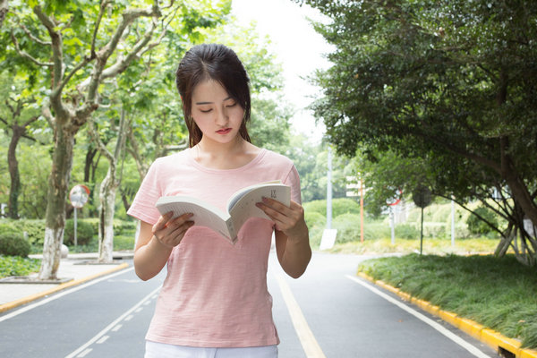 美国加州多明尼克大学在职研究生报名时间