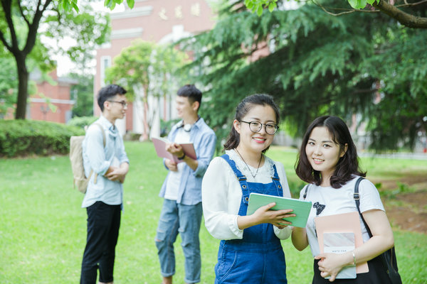 法国诺曼底管理学院在职研究生报名时间