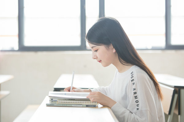 黑龙江大学在职研究生网络班