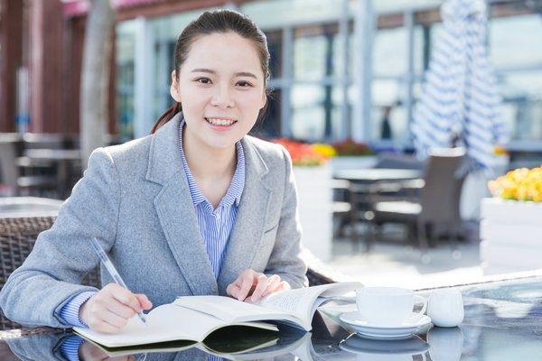 法国昂热大学在职研究生学制