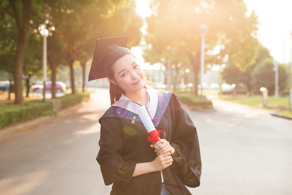 对外经济贸易大学在职研究生报考条件及流程