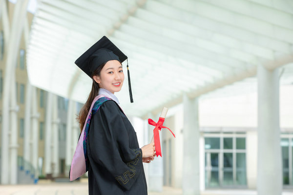 政治学在职研究生免试入学