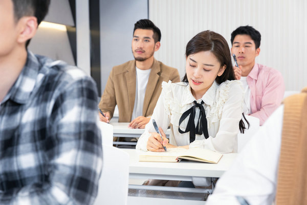 北京外国语大学在职研究生学费学制