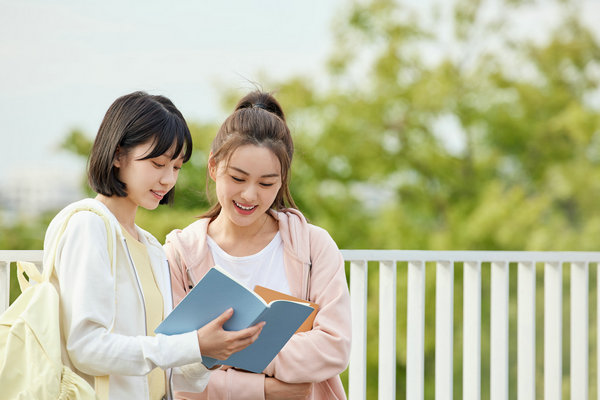 北京语言大学在职研究生录取分数线