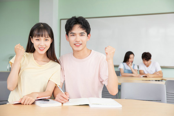 新疆财经大学在职研究生