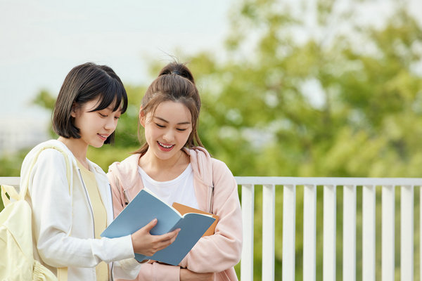 北京电影学院在职研究生