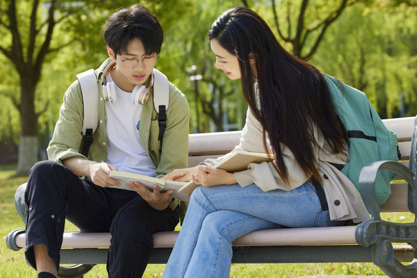 南京艺术学院在职研究生网络班和面授班课程区别