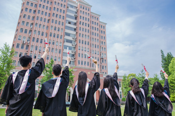 中国传媒大学在职研究生值得报考